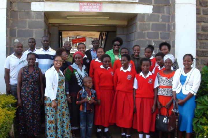 A group of Kenyan pupils in the classroom