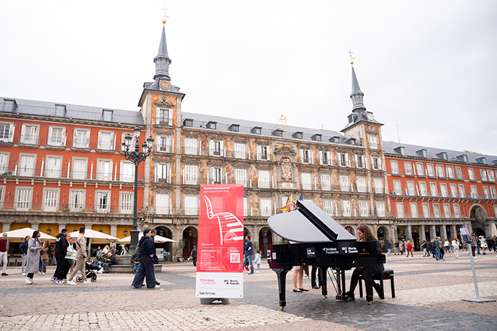 Pianos in the streets Madrid