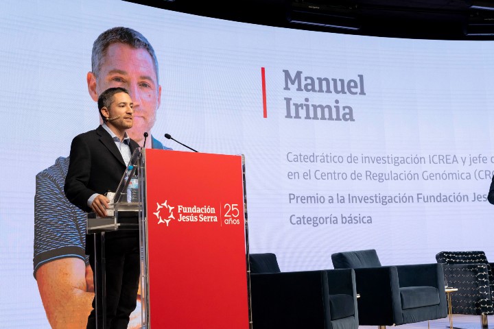 Manuel Irimia, winner of the Research Awards