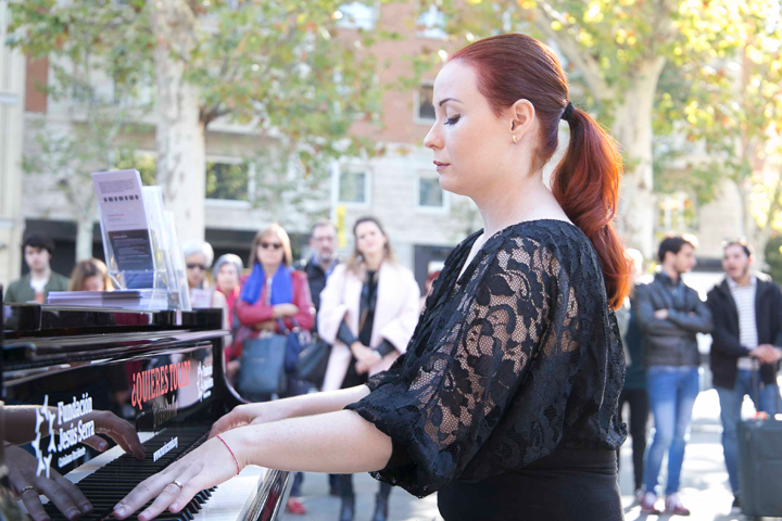 Pianos in the Street