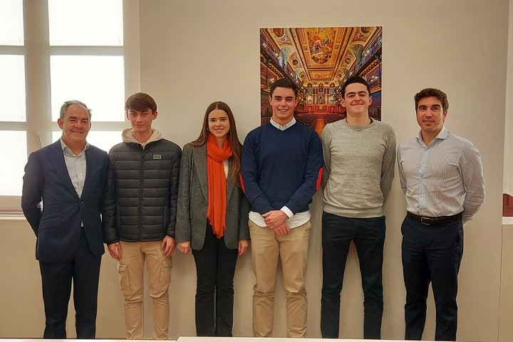 Becas FJS y ESADE para nuevos talentos