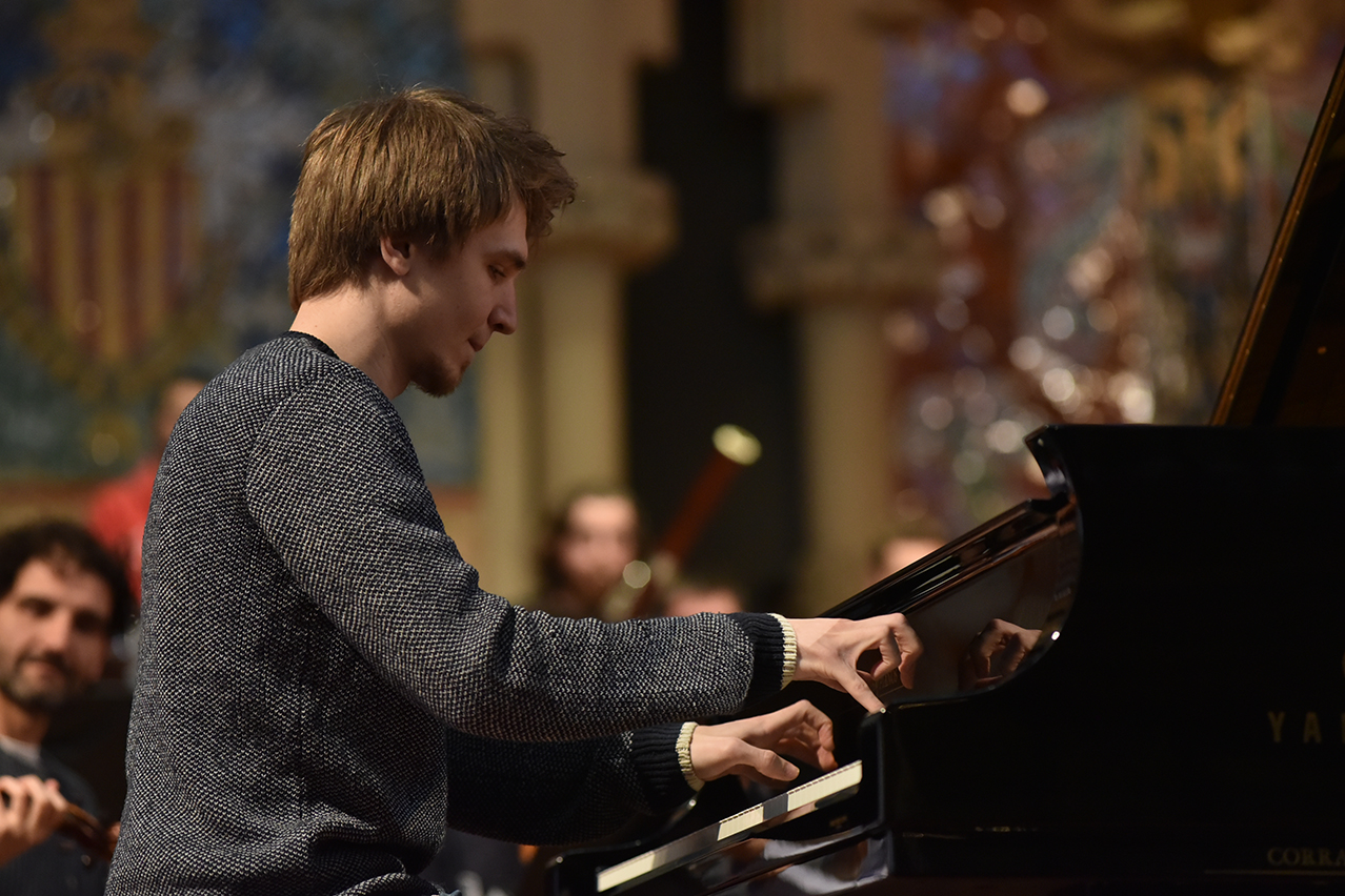 Concierto Granada Evgeny Konnov
