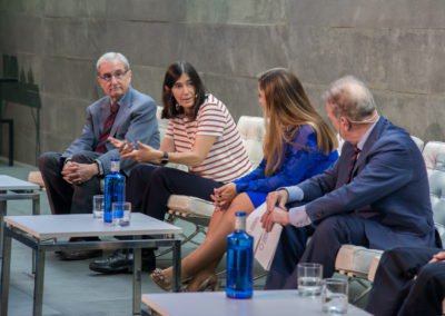 Mesa redonda formada por el jurado y ganadores de la 1.ª edición de los Premios a la investigación Fundación Jesús Serra
